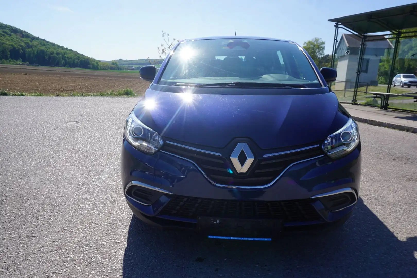 Renault Grand Scenic Grand Scénic TCe 115 PF Zen Blau - 1