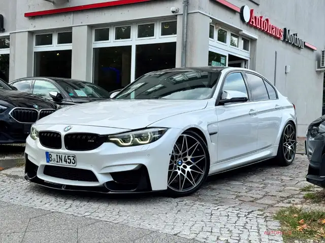 BMW M3 view 2