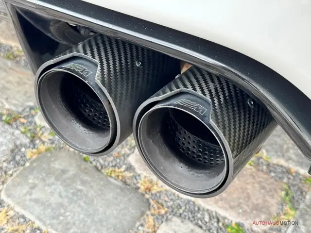 BMW M3 view 16