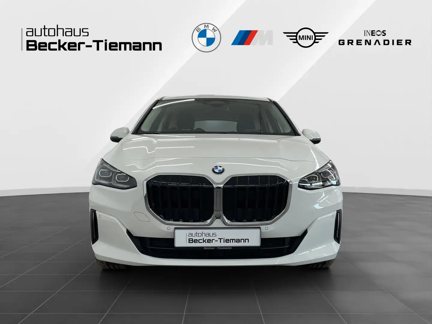 BMW 223 i Active Tourer CarPlay, H/K, Memory, adapt. LED S Weiß - 2