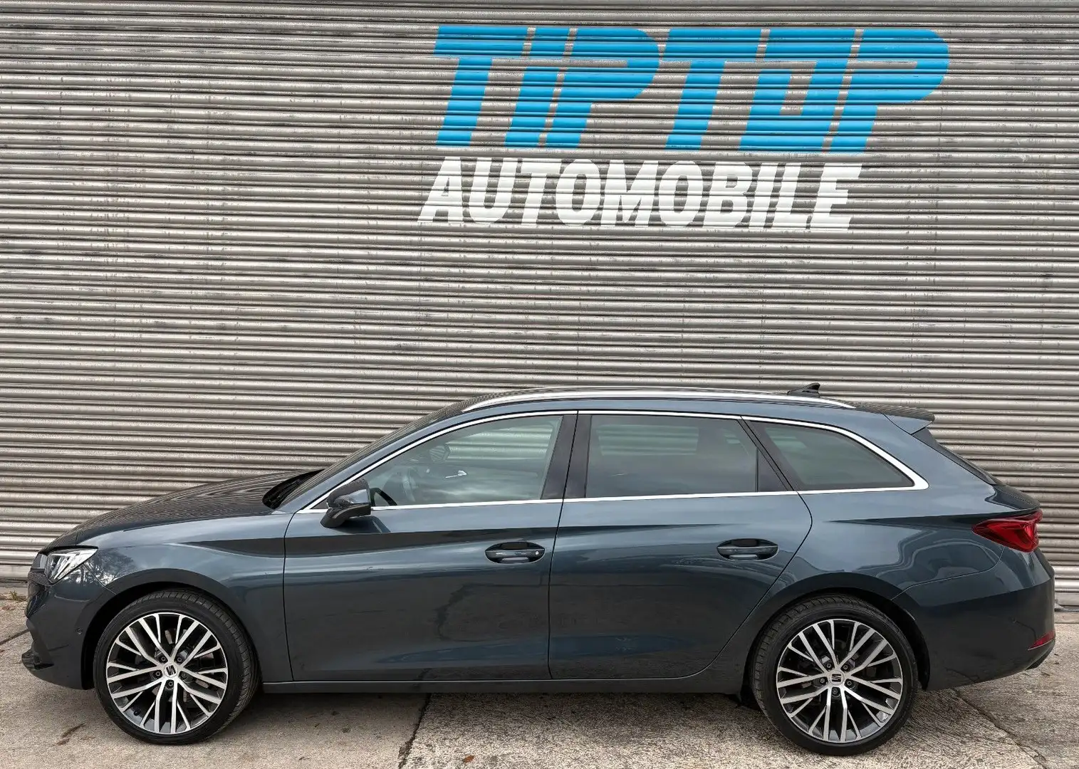 SEAT Leon Sportsto Xcell *NAVI*VIRT*LED*AHK*KAMERA* Gris - 2