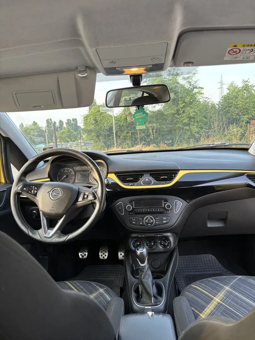Opel Corsa-e b-color 5p - 1