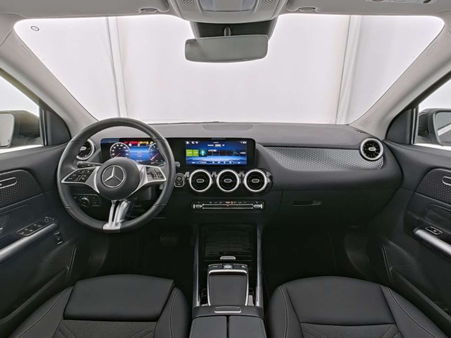 Mercedes GLA 180 AMG Line - - Joinsteer - #5