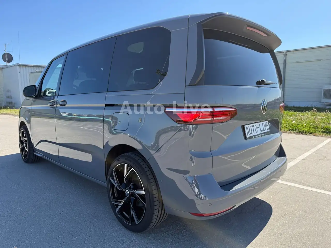 Volkswagen T7 Multivan T7 2.0 TDI Multivan*DSG*7x SITZ*PANO*VIR*LED*AHK 3