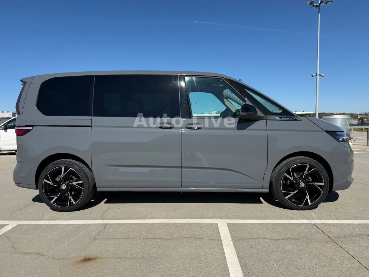 Volkswagen T7 Multivan T7 2.0 TDI Multivan*DSG*7x SITZ*PANO*VIR*LED*AHK 6