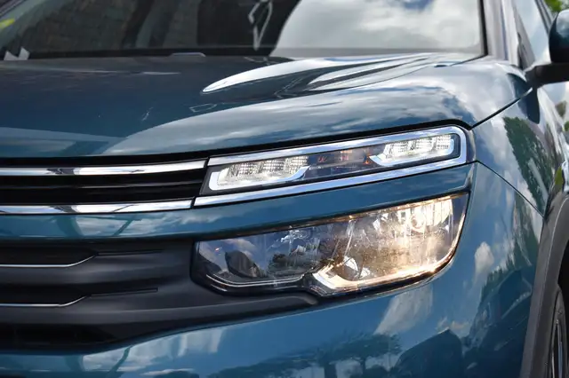 Citroen C5 Aircross view 11