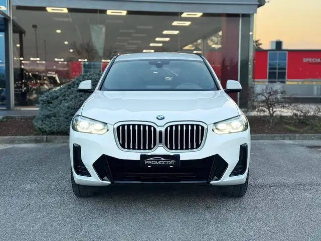 BMW X3 view 2