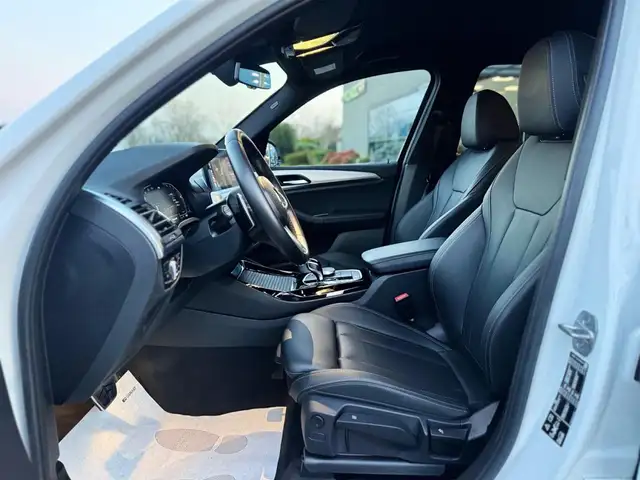 BMW X3 view 7