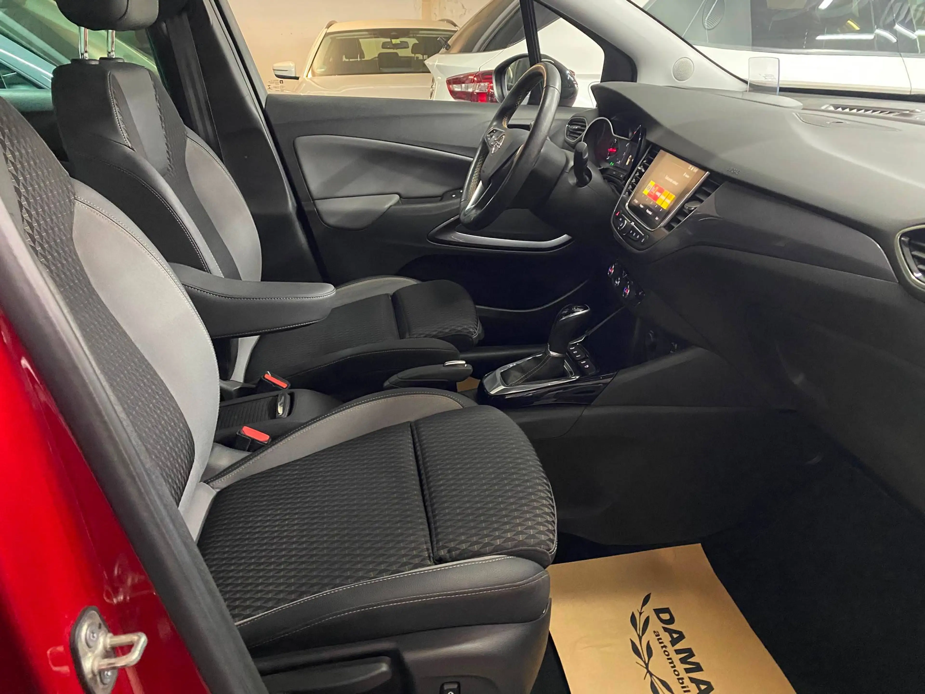 Opel Crossland X 1.2 Ultimate*HEAD-UP*LED*NAVI*R-KAMERA — photo 6