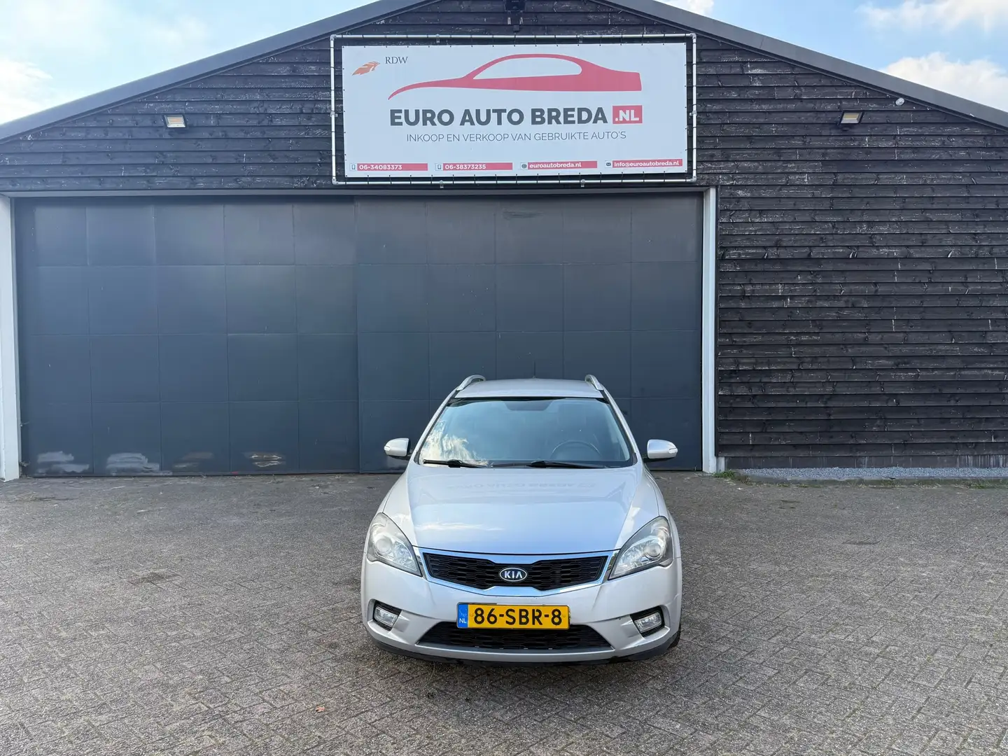 Kia Ceed / cee'd Sporty Wagon 1.6 CRDi X-ecutive Gris - 1