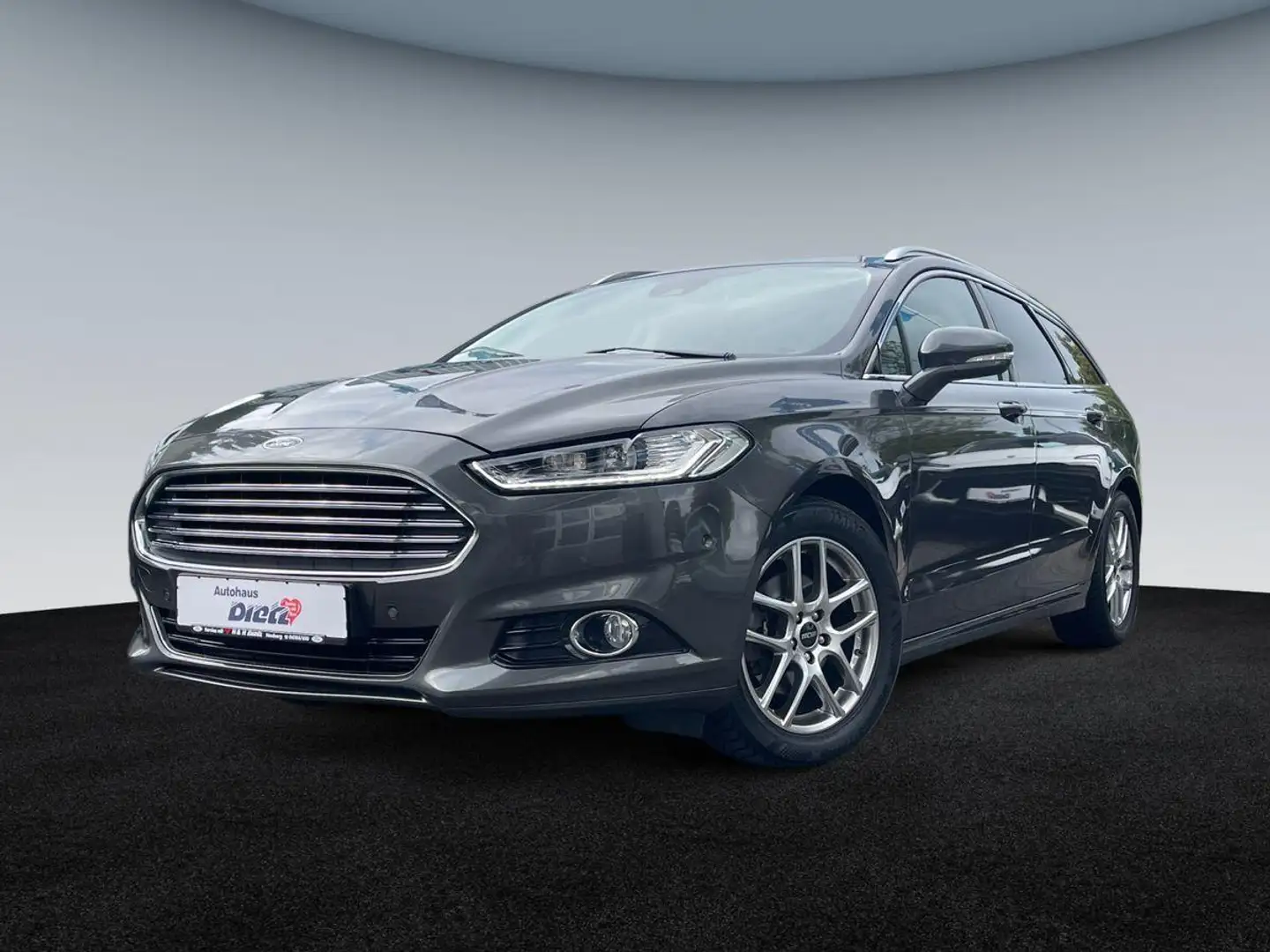 Ford Mondeo 2.0 TDCi Titanium - Navi*Pano*LED*Kamera Gri - 2