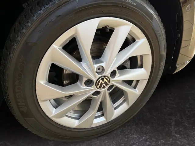 Volkswagen Polo view 15