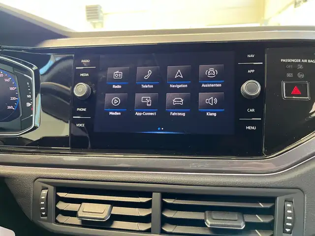 Volkswagen Polo view 13
