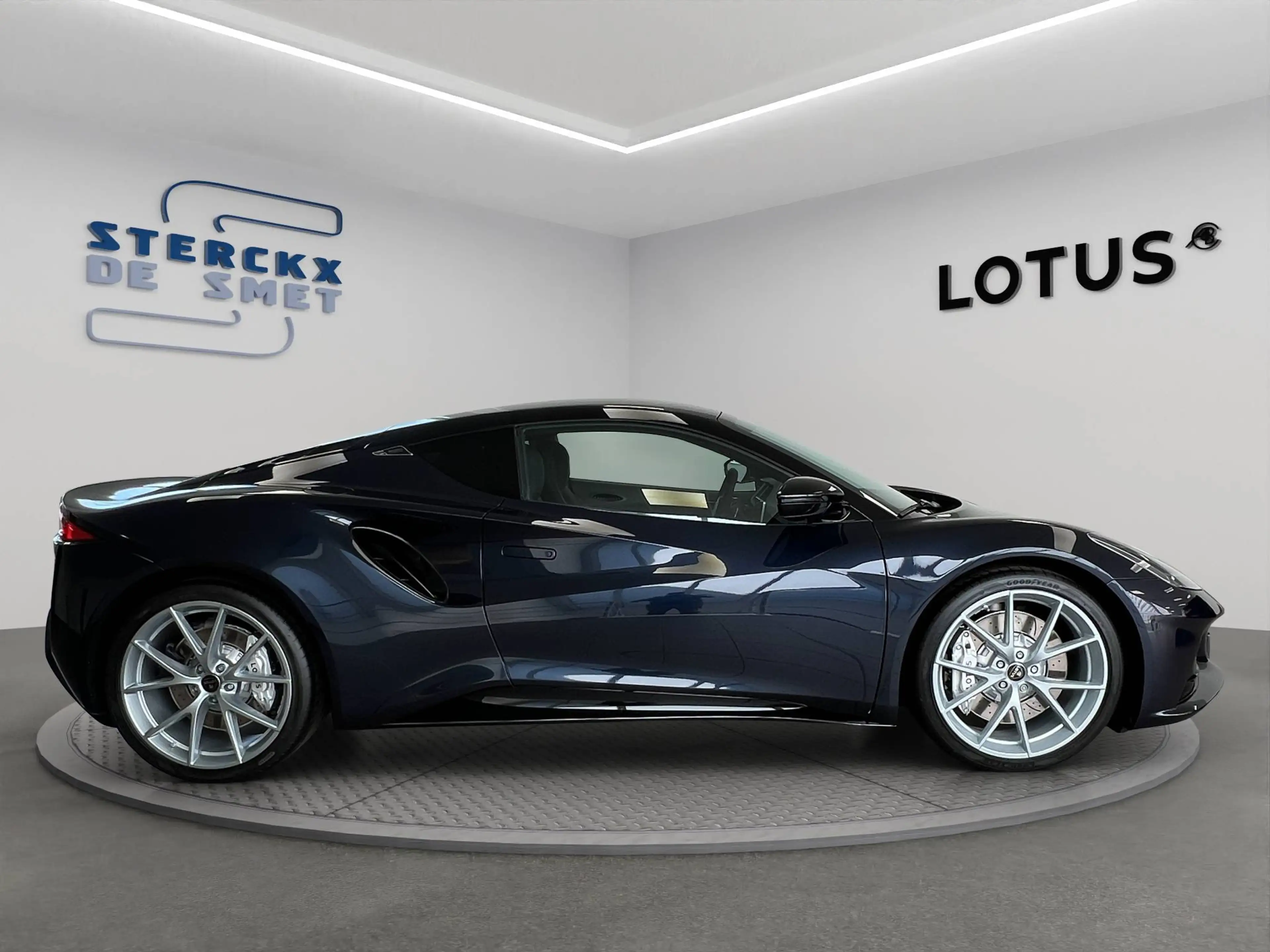 Lotus Emira Turbo SE — photo 7