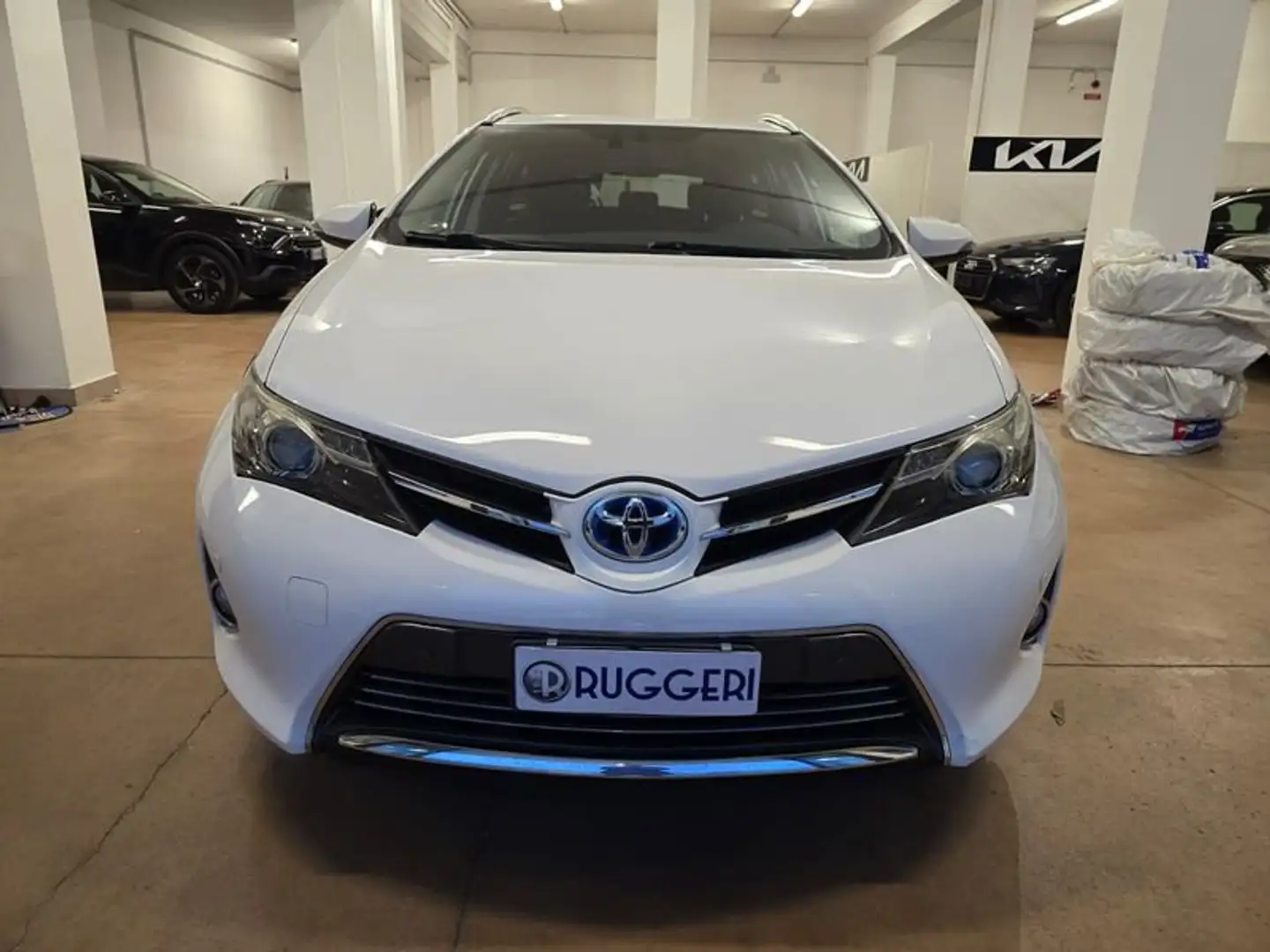 Toyota Auris Auris Touring Sports 1.8 Hybrid Alb - 2