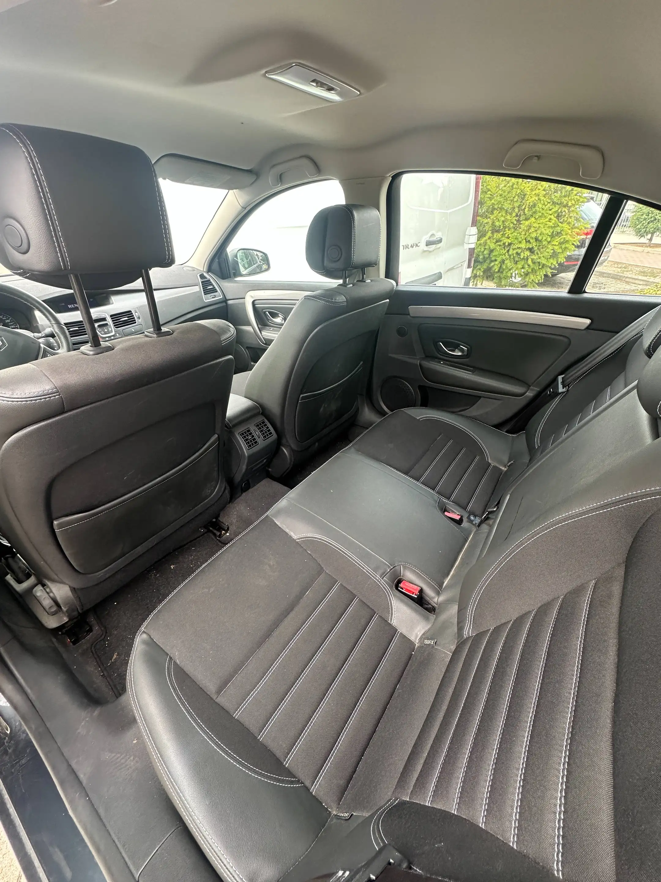 Renault Laguna Paris — photo 5