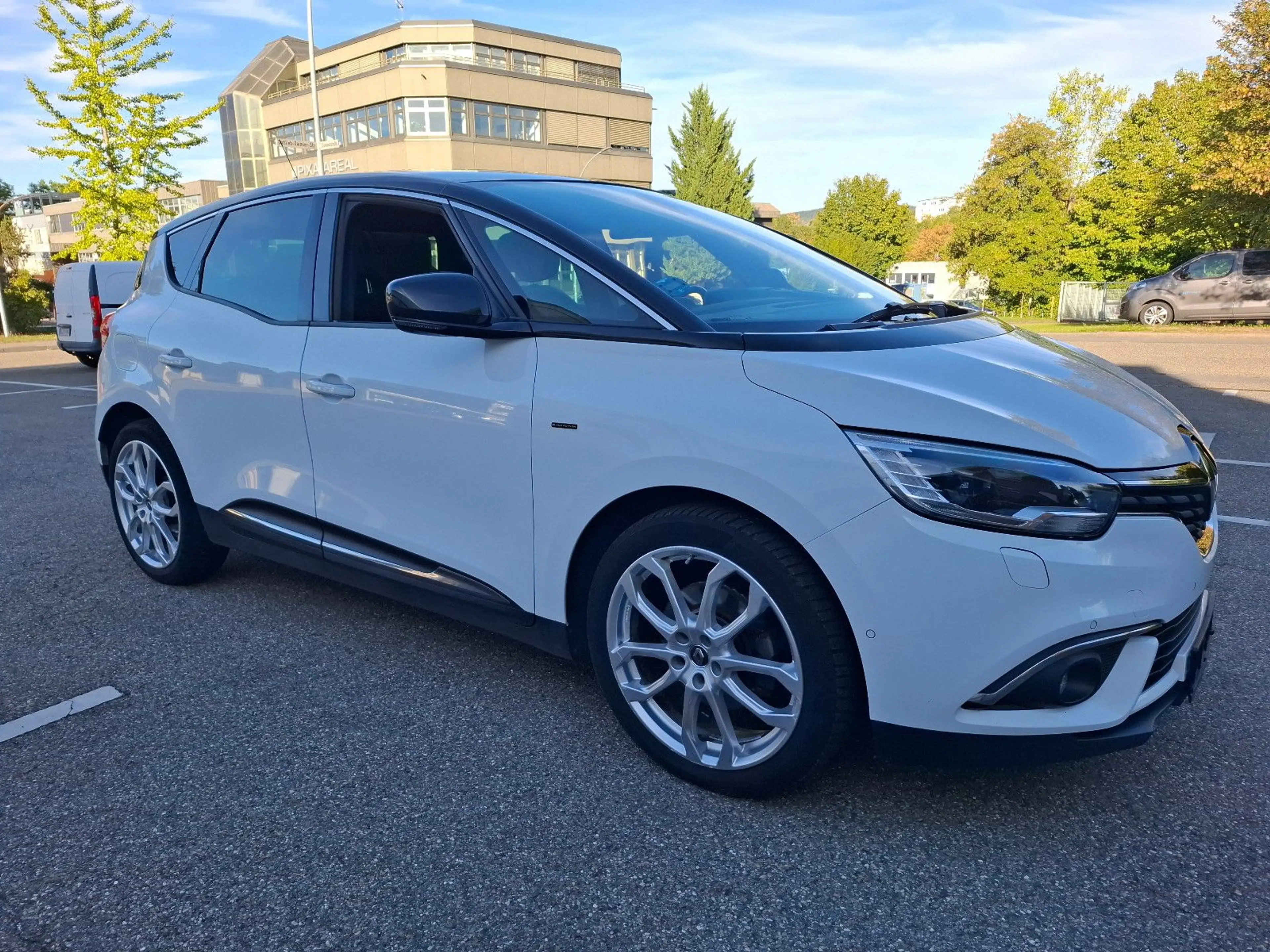 Renault Scenic IV Black Edition*Alcantara*Pano*Kamera* — photo 6