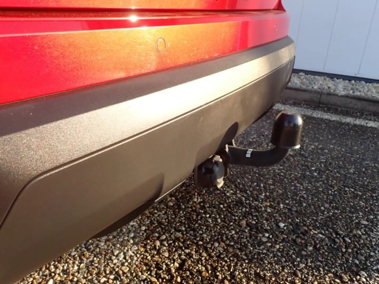 SEAT Arona 1,0 Eco TSI Style DSG Rot - 2