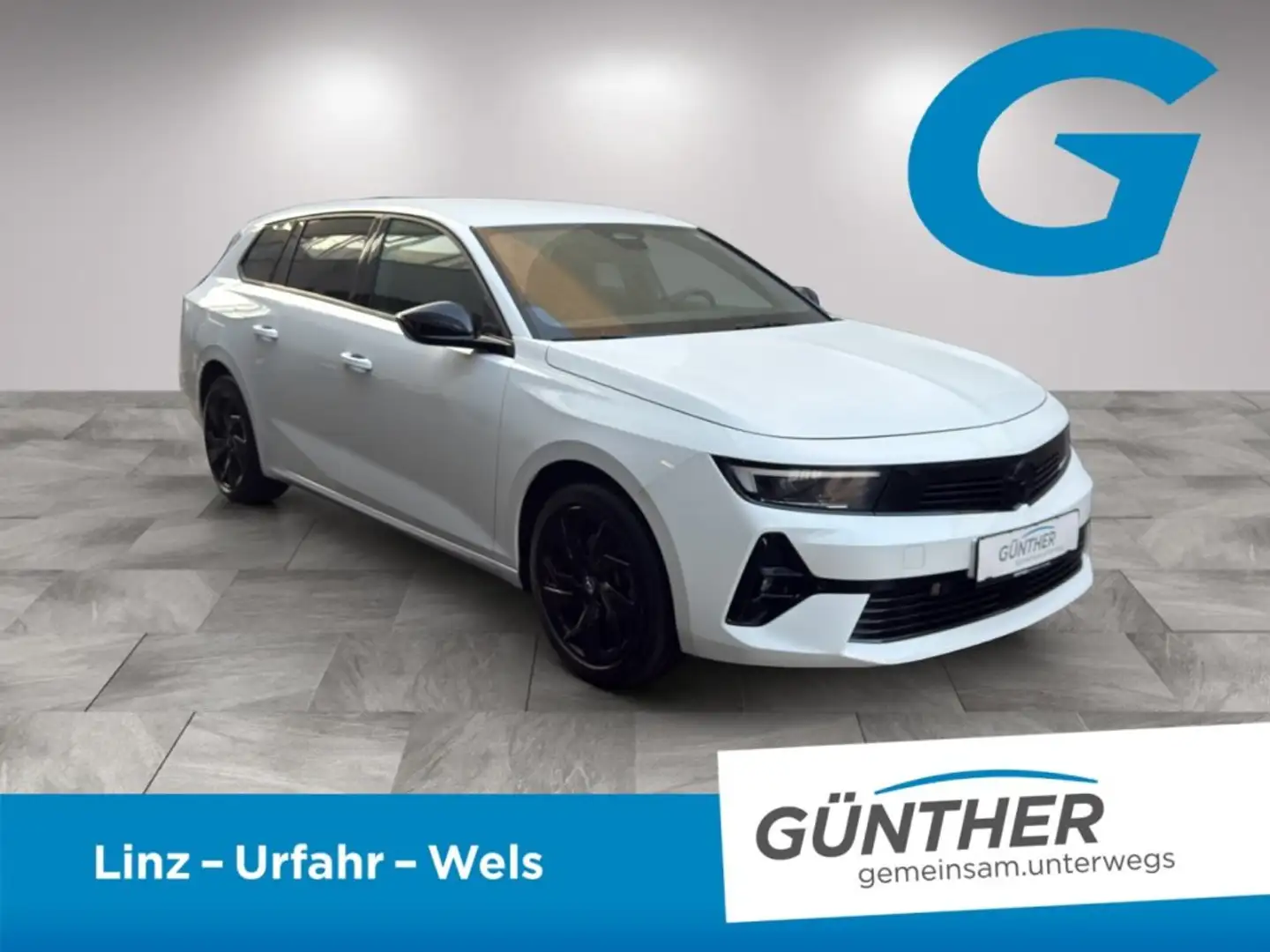 Opel Astra ST GS 1.2 130PS Weiß - 2