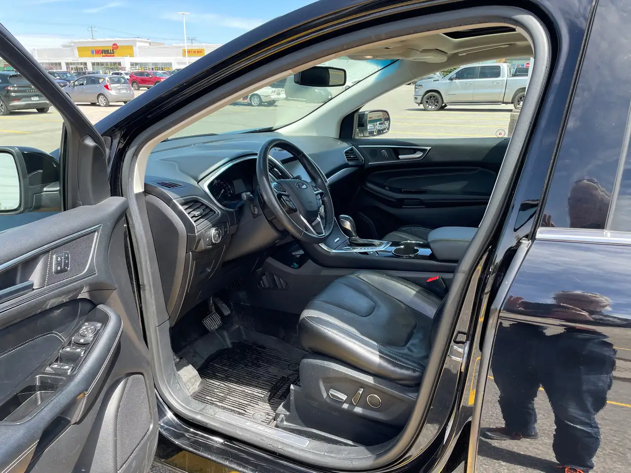 Ford Edge photo Ford Edge