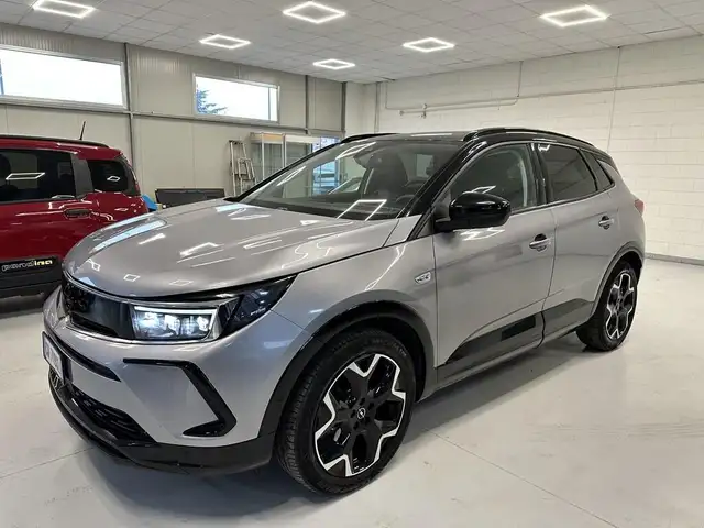 Opel Grandland X 1.2 Ultimate s&s 130cv at8
