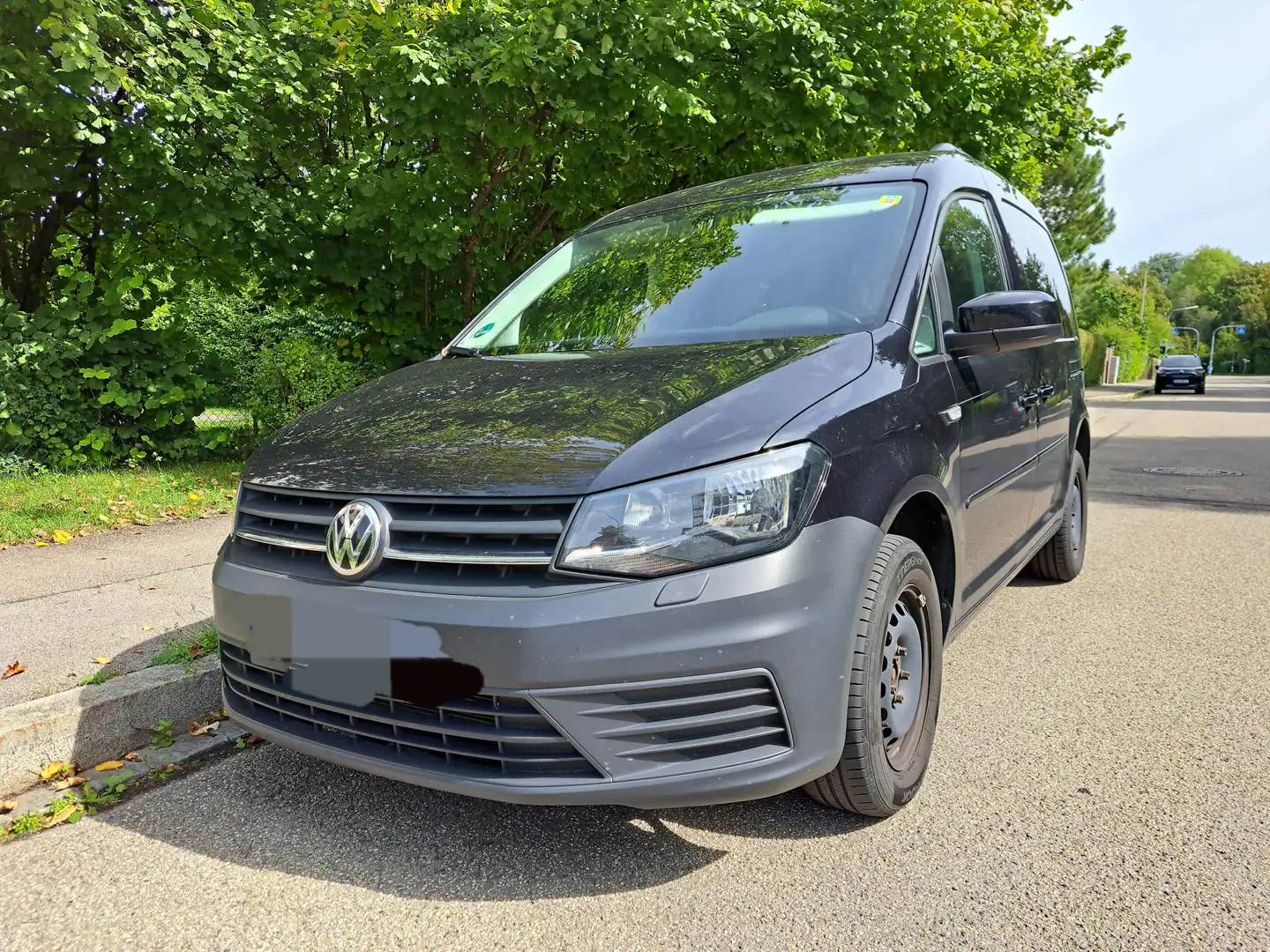 Volkswagen Caddy Caddy 2.0 TDI (5-Si.) Beach Schwarz - 1