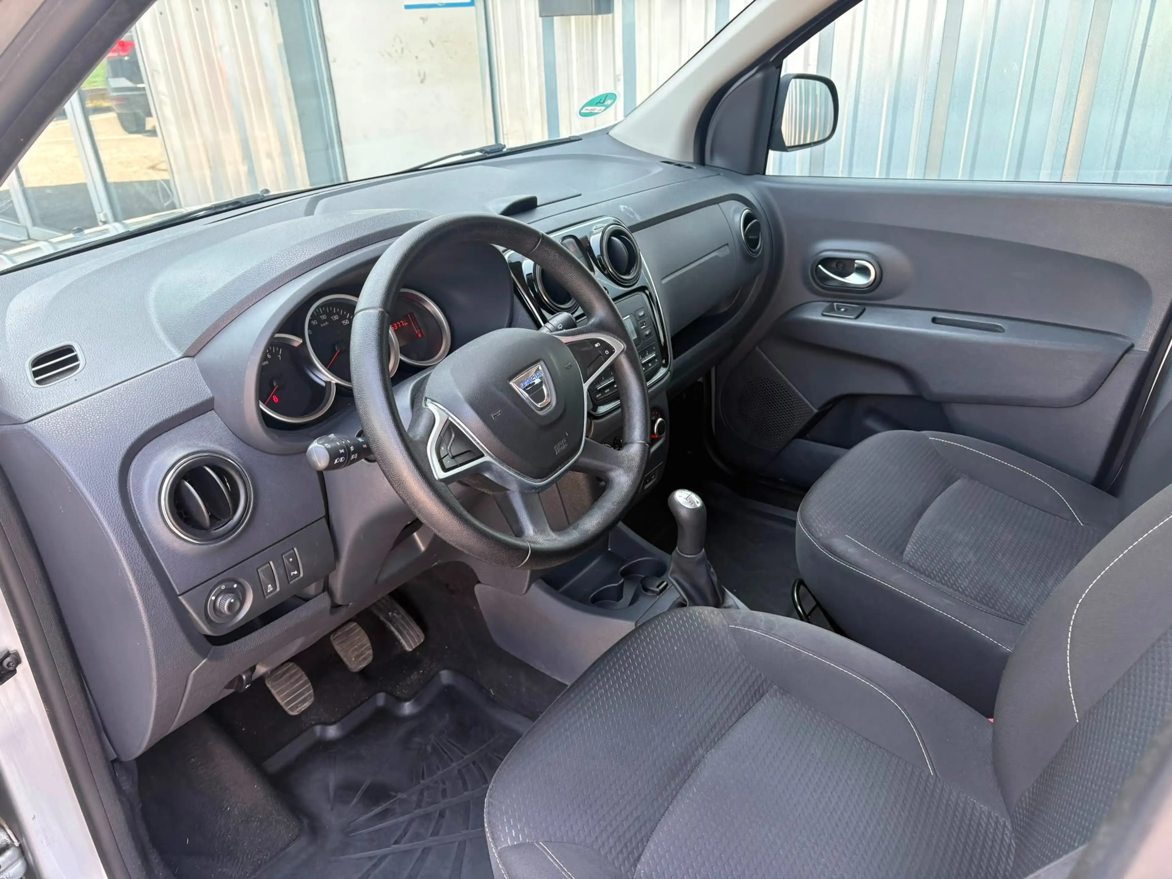 Dacia Lodgy Lodgy Supreme TCe 115 S — photo 11