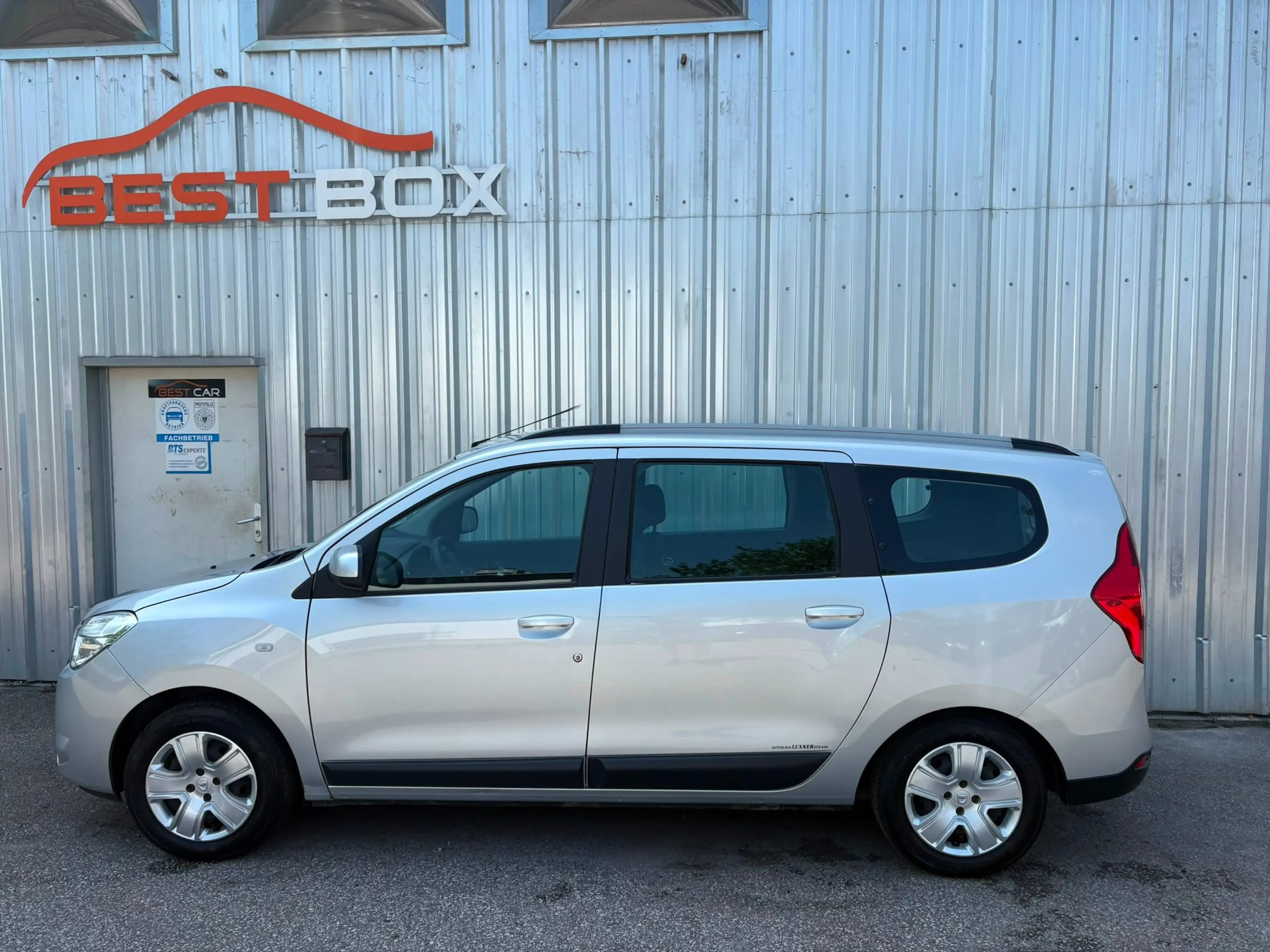 Dacia Lodgy Lodgy Supreme TCe 115 S — photo 8