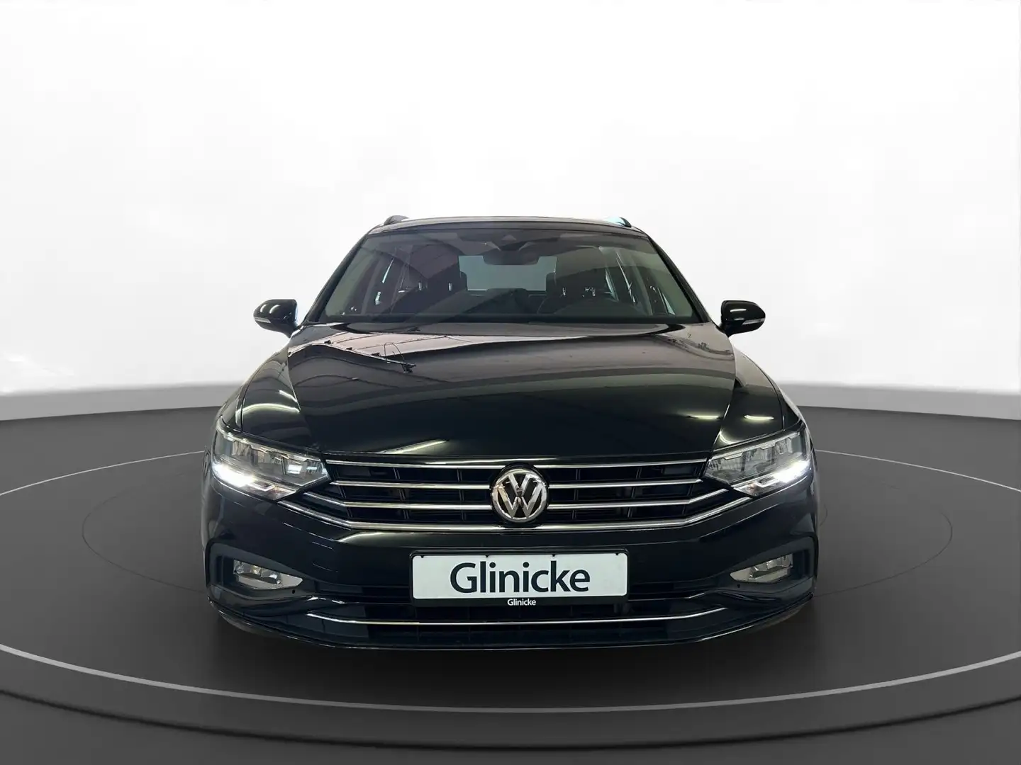 Volkswagen Passat Variant 2.0 TDI Business AHK LED Navi PDC Schwarz - 2