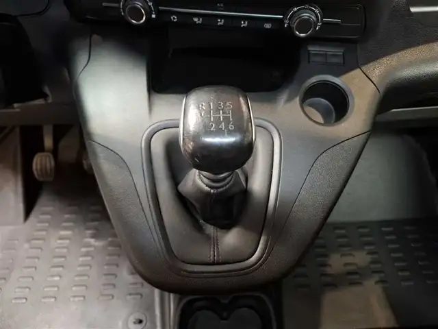Peugeot Unknown Model view 14