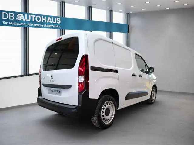 Peugeot Unknown Model view 4