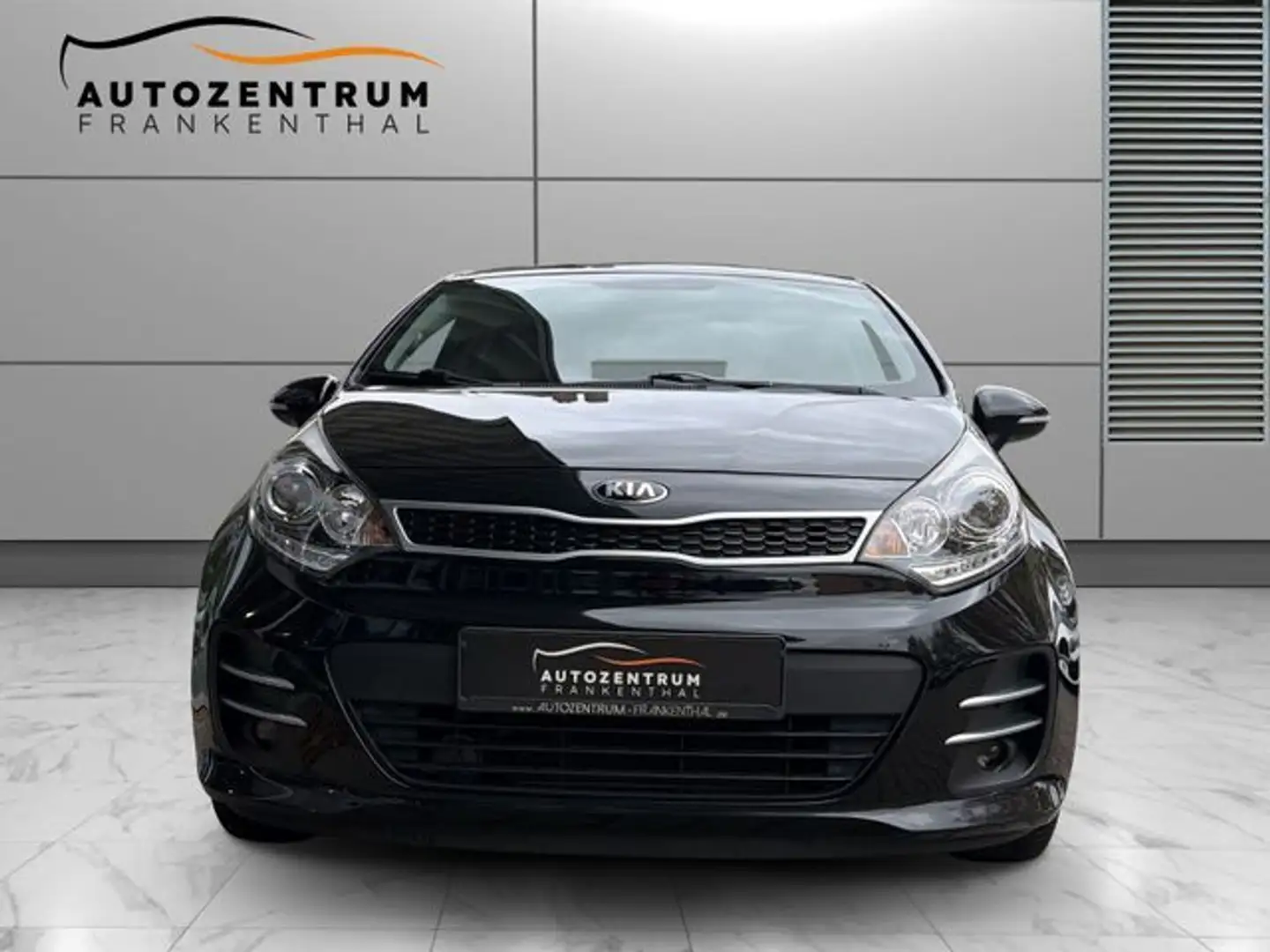 Kia Rio Rio UEFA Euro 2016 NAVI KLIMA 1.Hand Kam.TÜV Neu Noir - 2