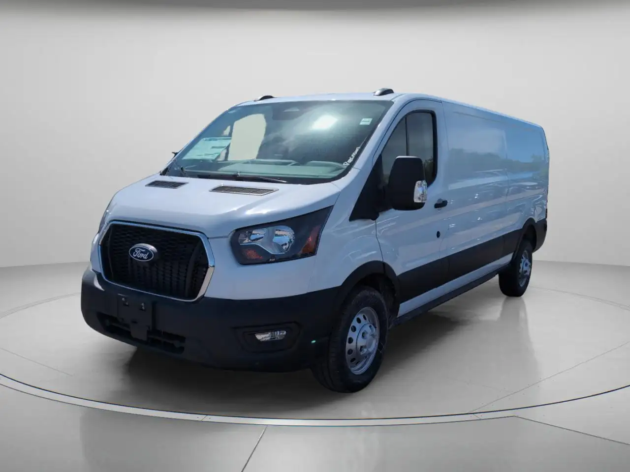 Ford Transit Cargo Van снимка Ford Transit Cargo Van
