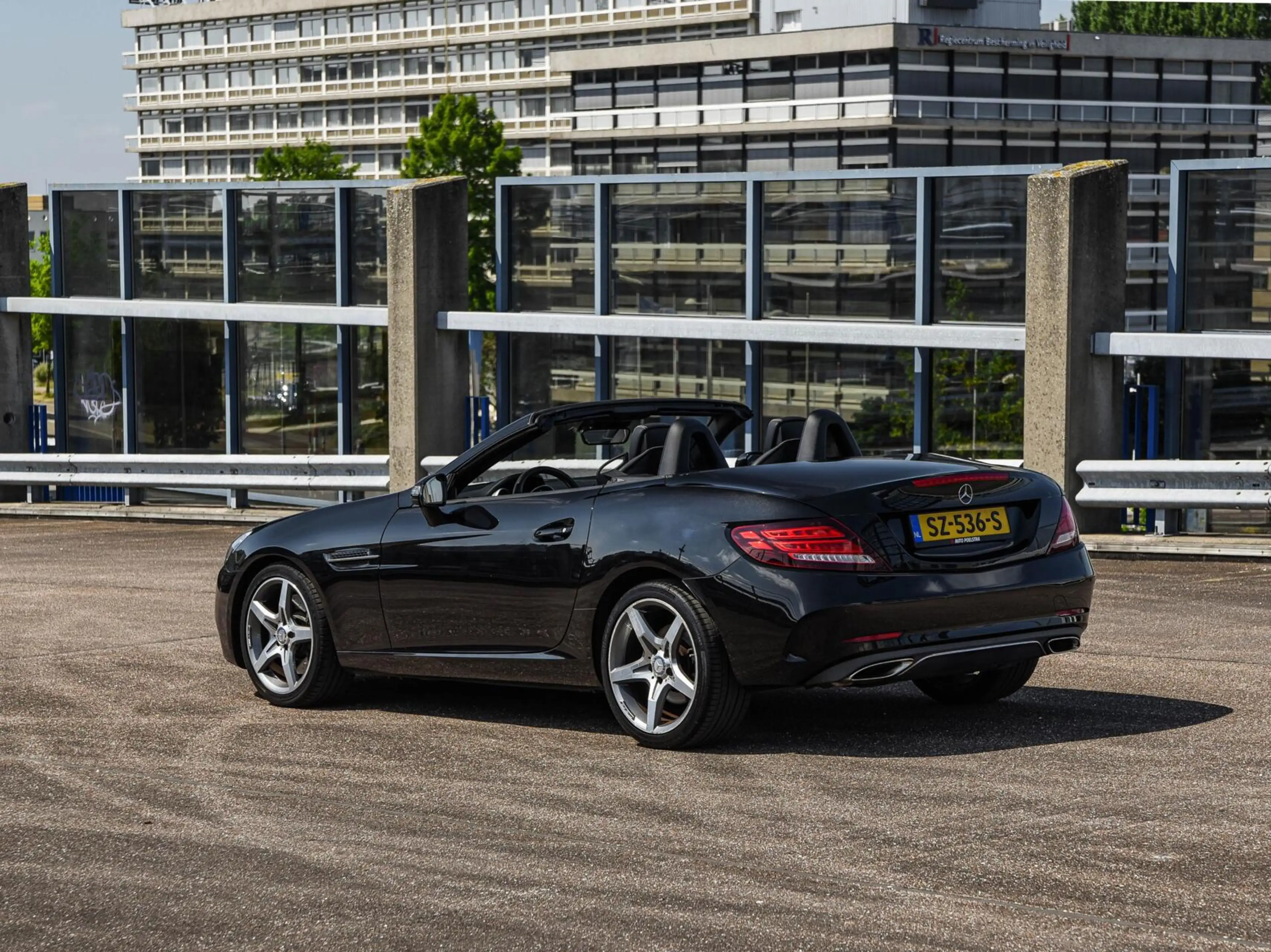 Mercedes-Benz SLC 200 AMG Edition | Panoramadak | Harman/Kardon | Airsca — photo 13