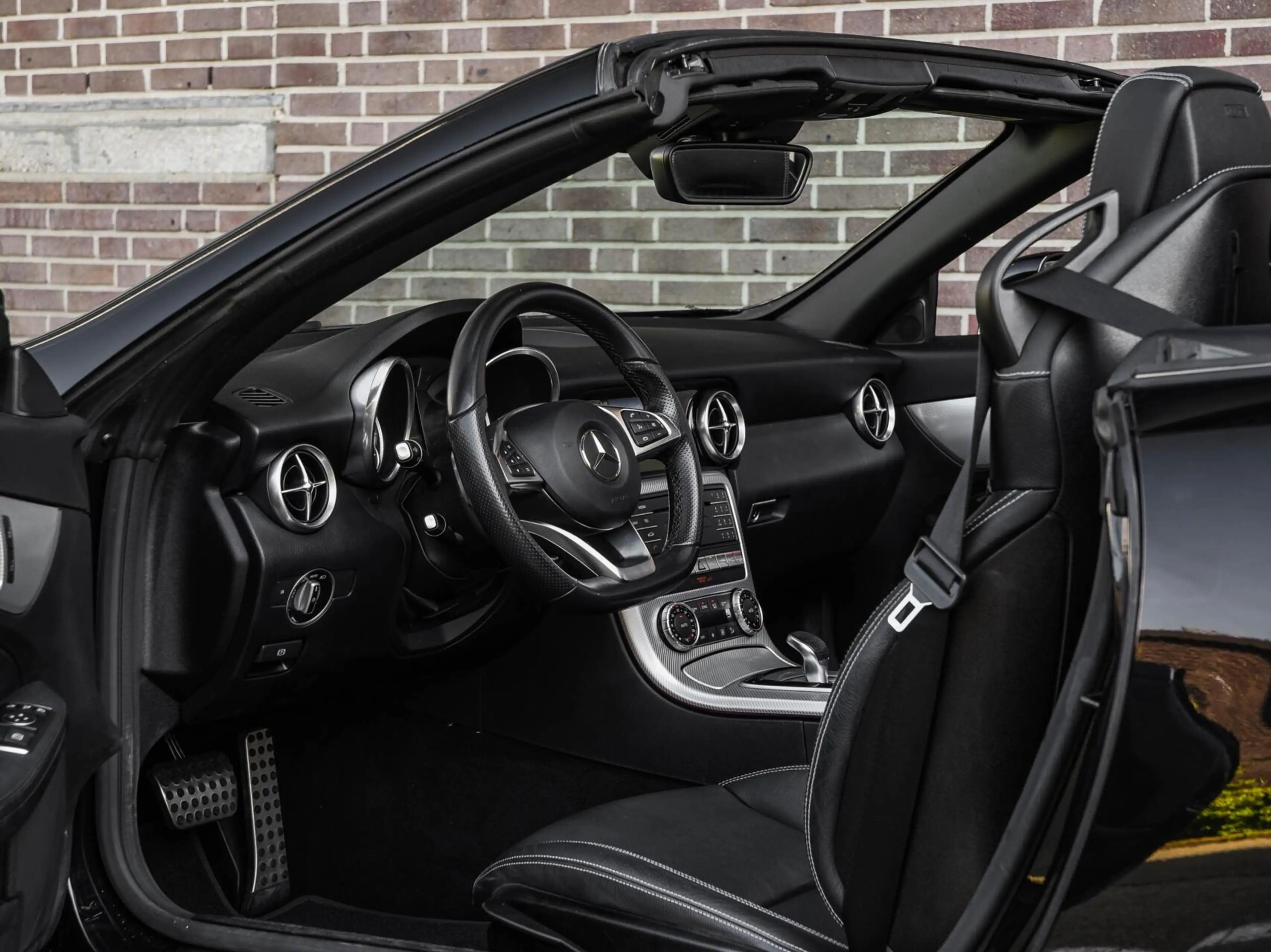 Mercedes-Benz SLC 200 AMG Edition | Panoramadak | Harman/Kardon | Airsca — photo 14