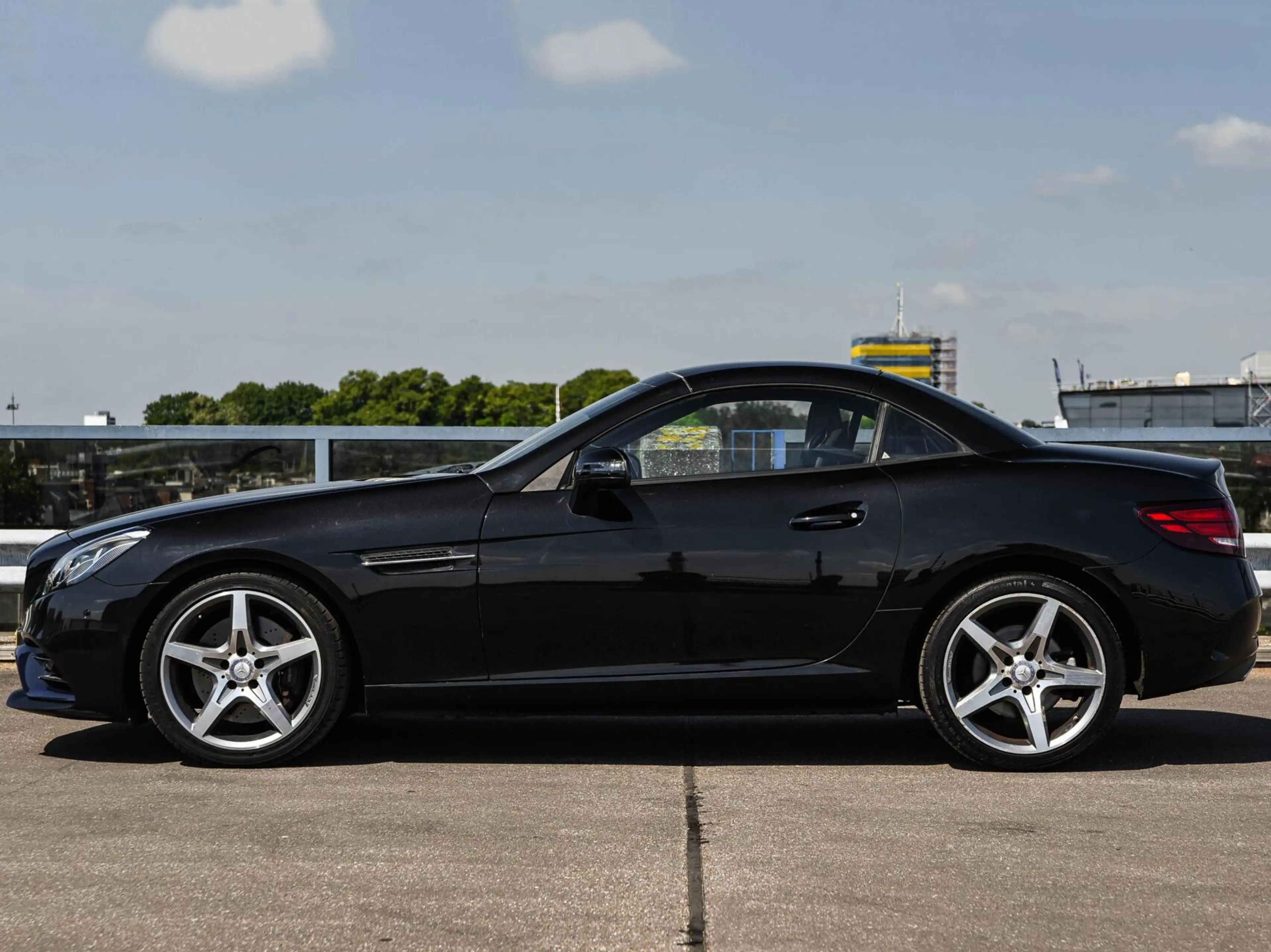 Mercedes-Benz SLC 200 AMG Edition | Panoramadak | Harman/Kardon | Airsca — photo 11