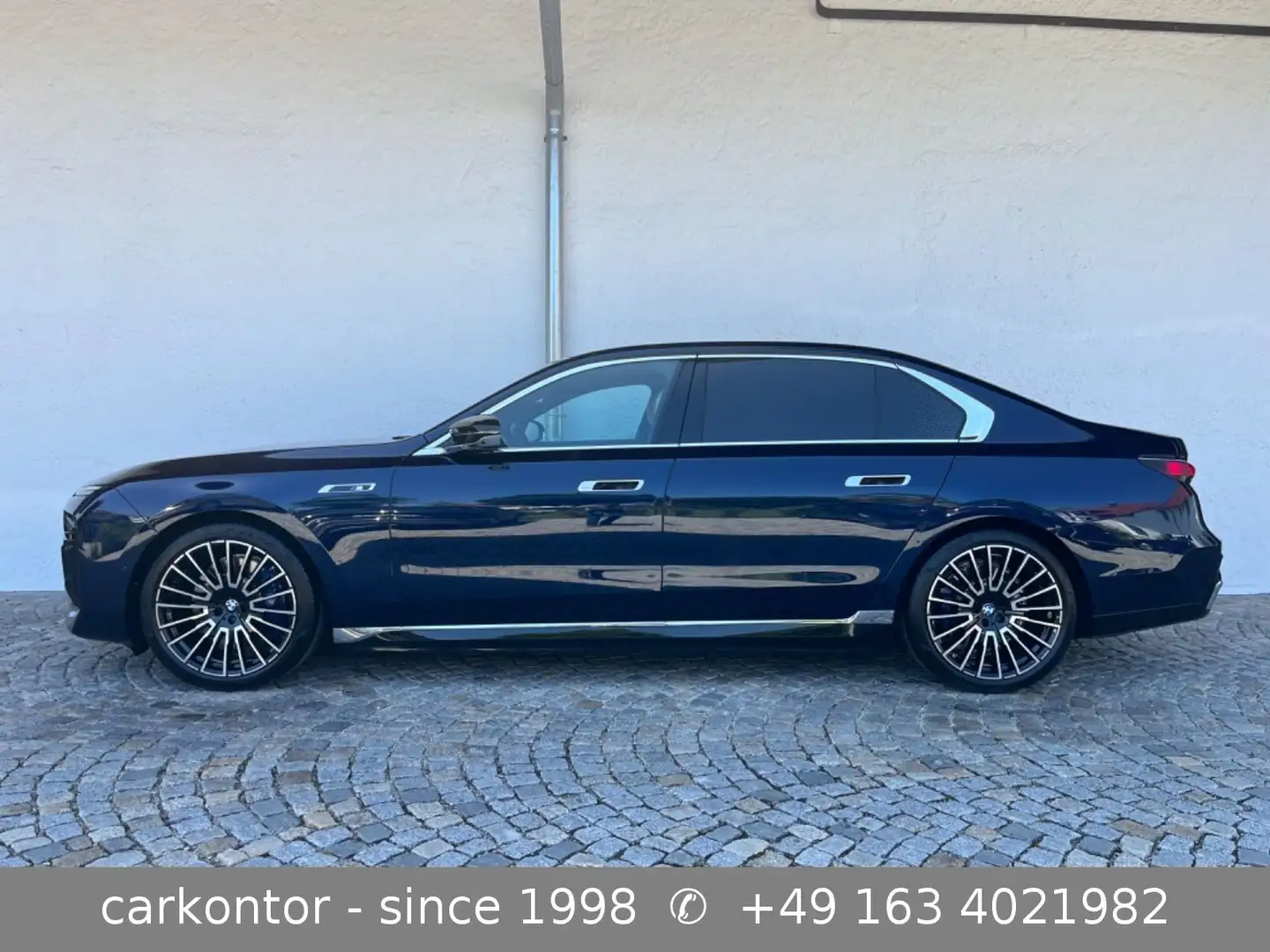 BMW i7 xDr. M70 *M SPORTPAKET*LOUNGE SEATING*2024* Blau - 1