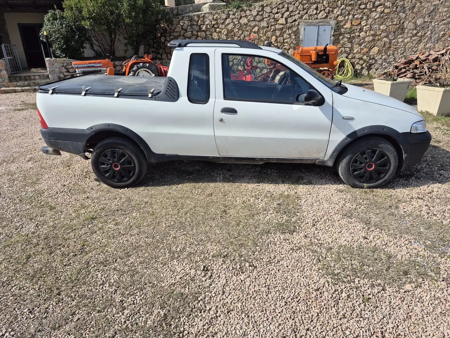 Fiat Strada 1.9 jtd - 2