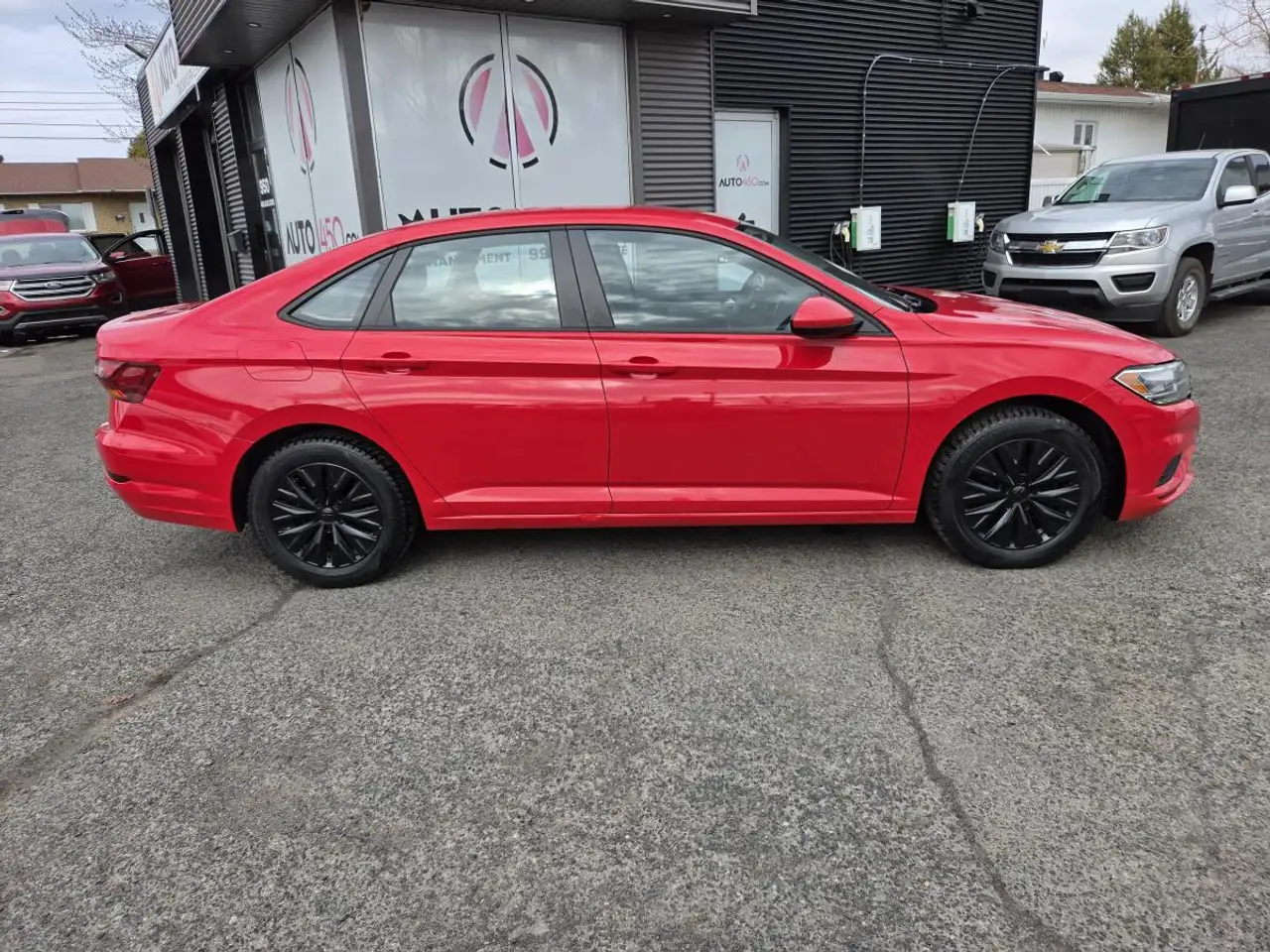 Volkswagen Jetta снимка Volkswagen Jetta