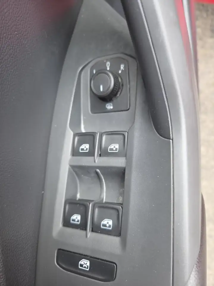 Volkswagen Jetta снимка Volkswagen Jetta