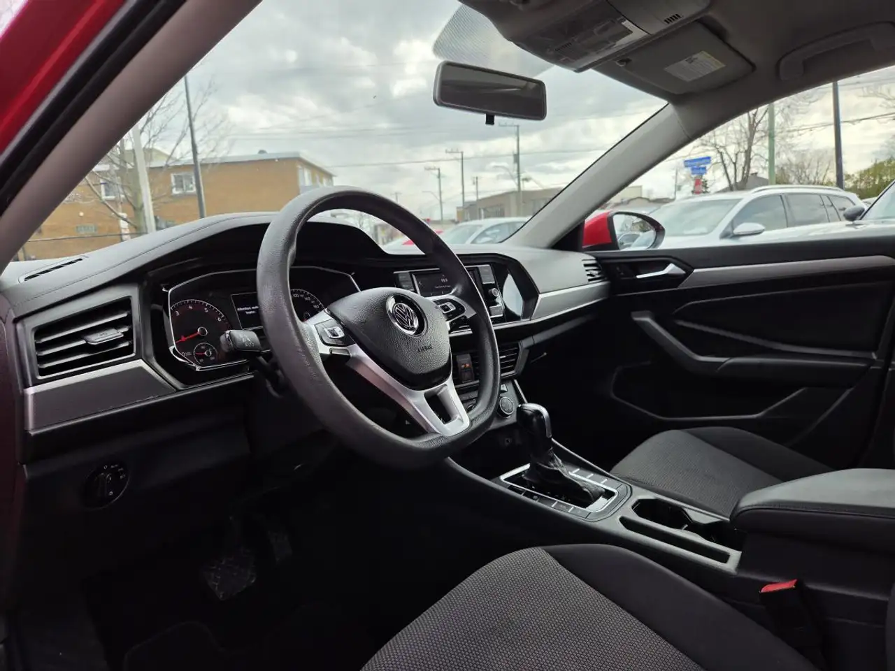 Volkswagen Jetta снимка Volkswagen Jetta