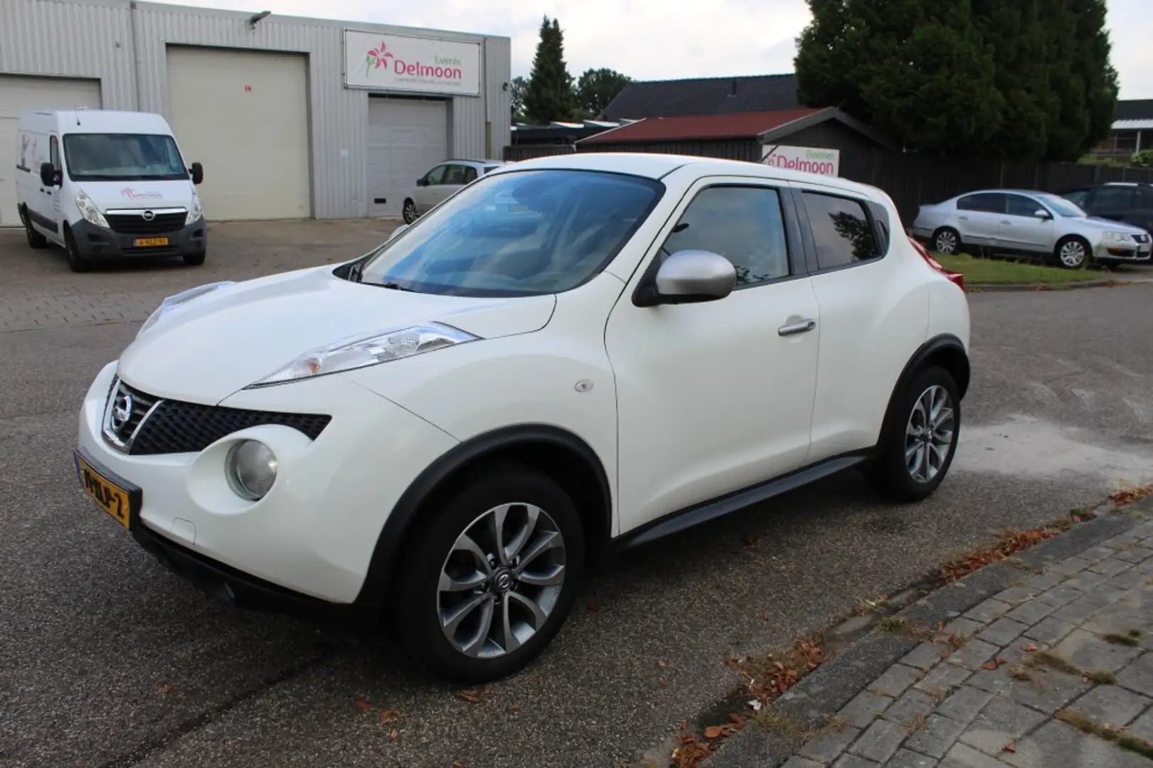 Nissan Juke Nissan Juke 1.6 Urban Premium Blanc - 1