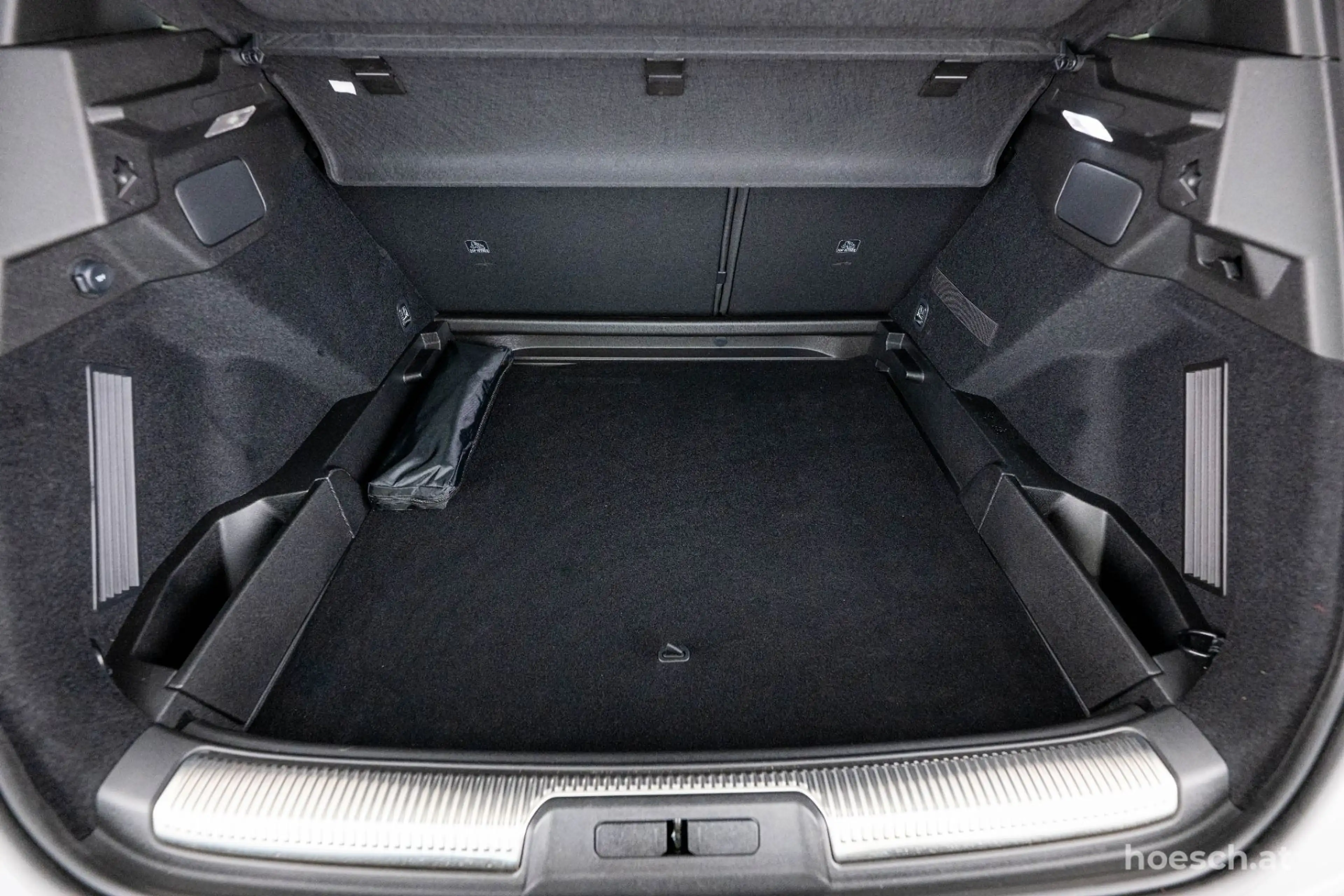 DS Automobiles DS 7 Crossback HDi 130 PALLAS EXTRAS WENIG KM — photo 8