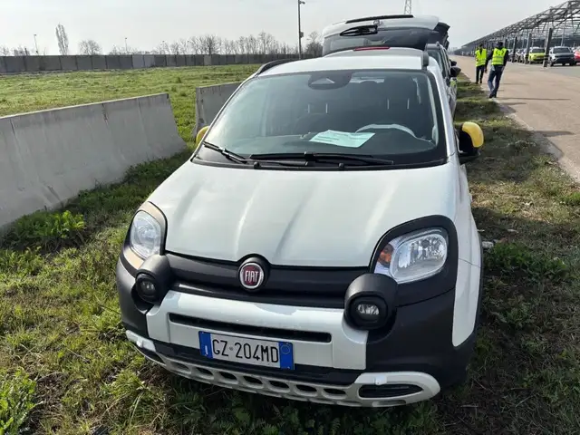 Fiat New Panda Panda 1.0 FireFly S&S Hybrid Pandina