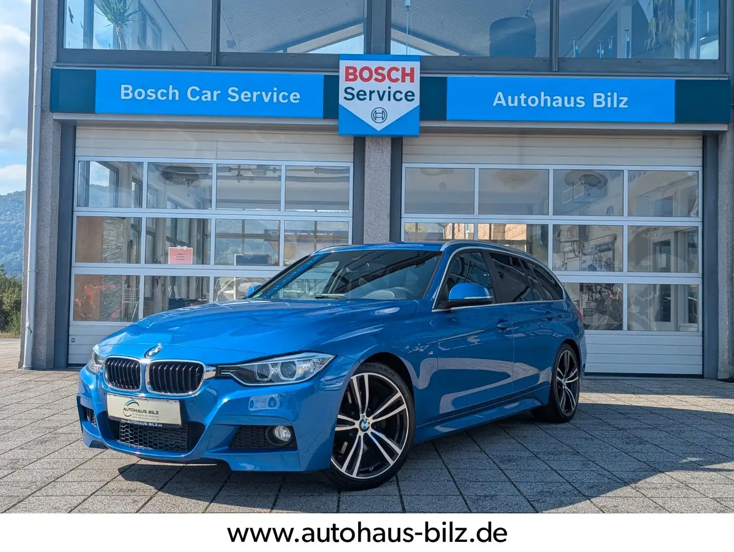 BMW 328 i Touring M-Sport *79TKM*Kamera* Blau - 1