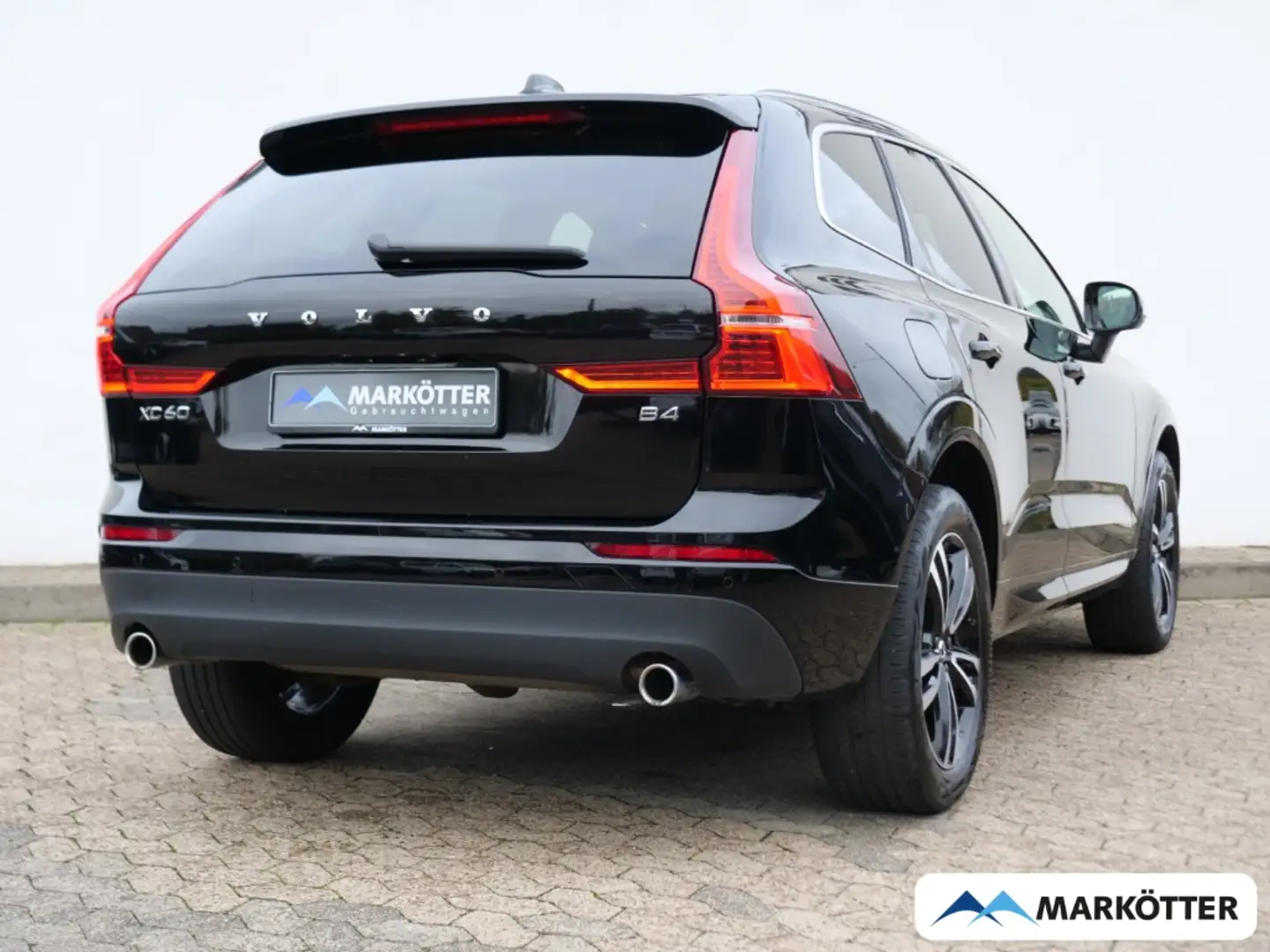 Volvo XC60 B4 Momentum Pro /Scheckheft Volvo/ Noir - 2