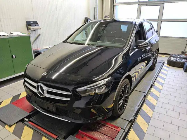 Mercedes-Benz B 250 e MBUX High-End Paket LED Keyless 1. Hd