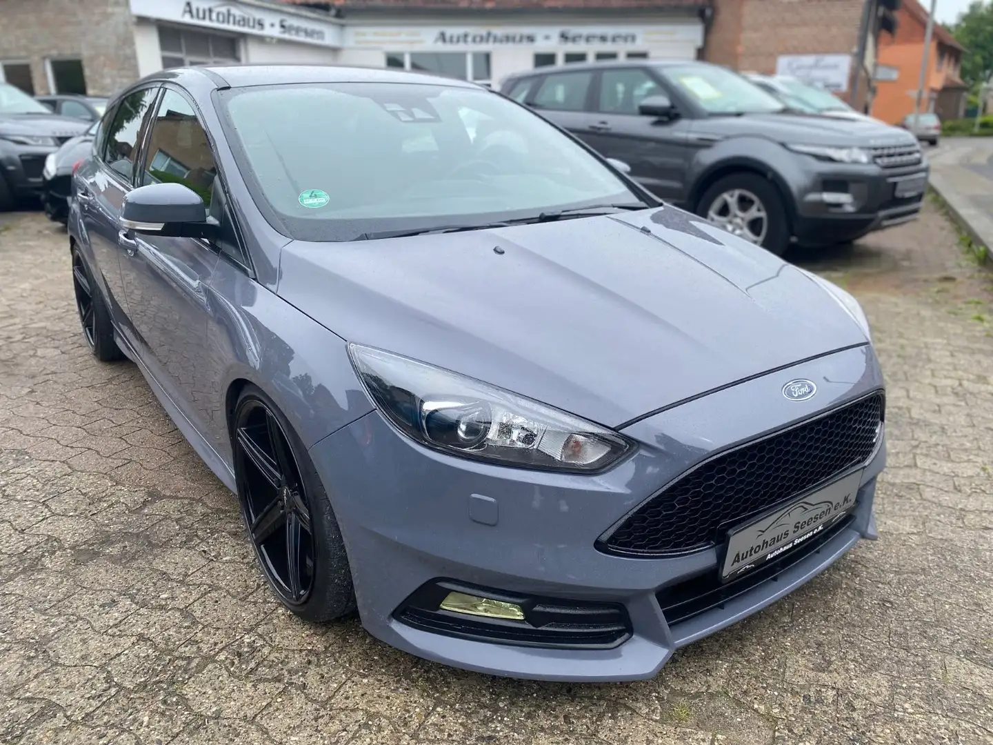 Ford Focus Lim. ST *Recaro*Navi*Sitzheizung* Gris - 1