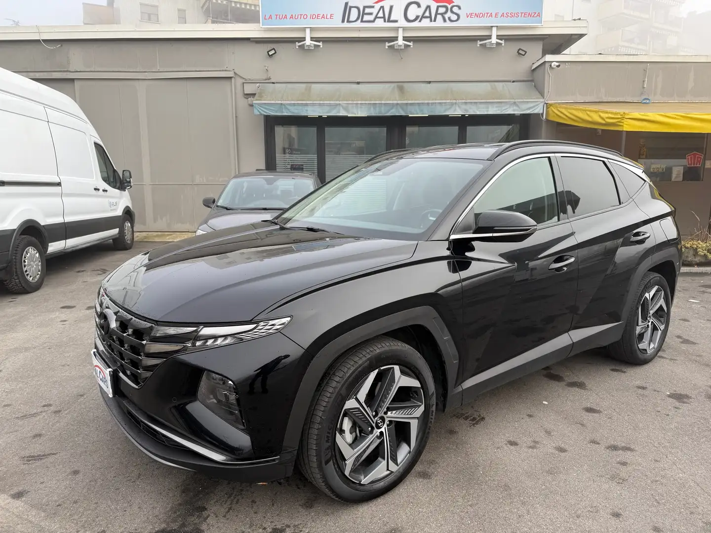 Hyundai TUCSON 1,6 HEV aut Exellence Full Hybrid Negro - 2