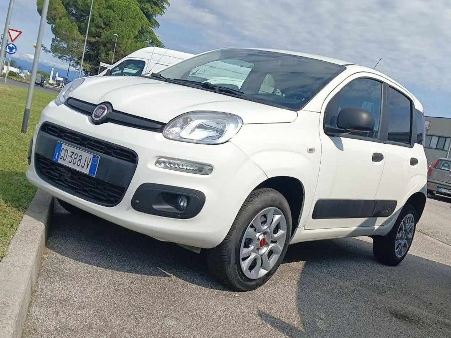 Fiat Panda 4X4 Twin Air 85 cv 6 Marce VAN Bianco - 1